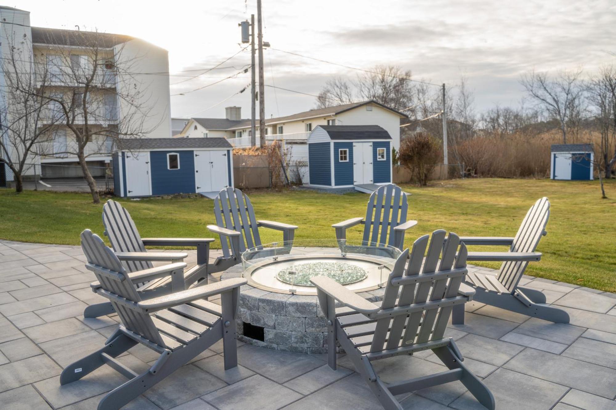 935 Ocean, A Beachside Inn Hampton Exteriör bild