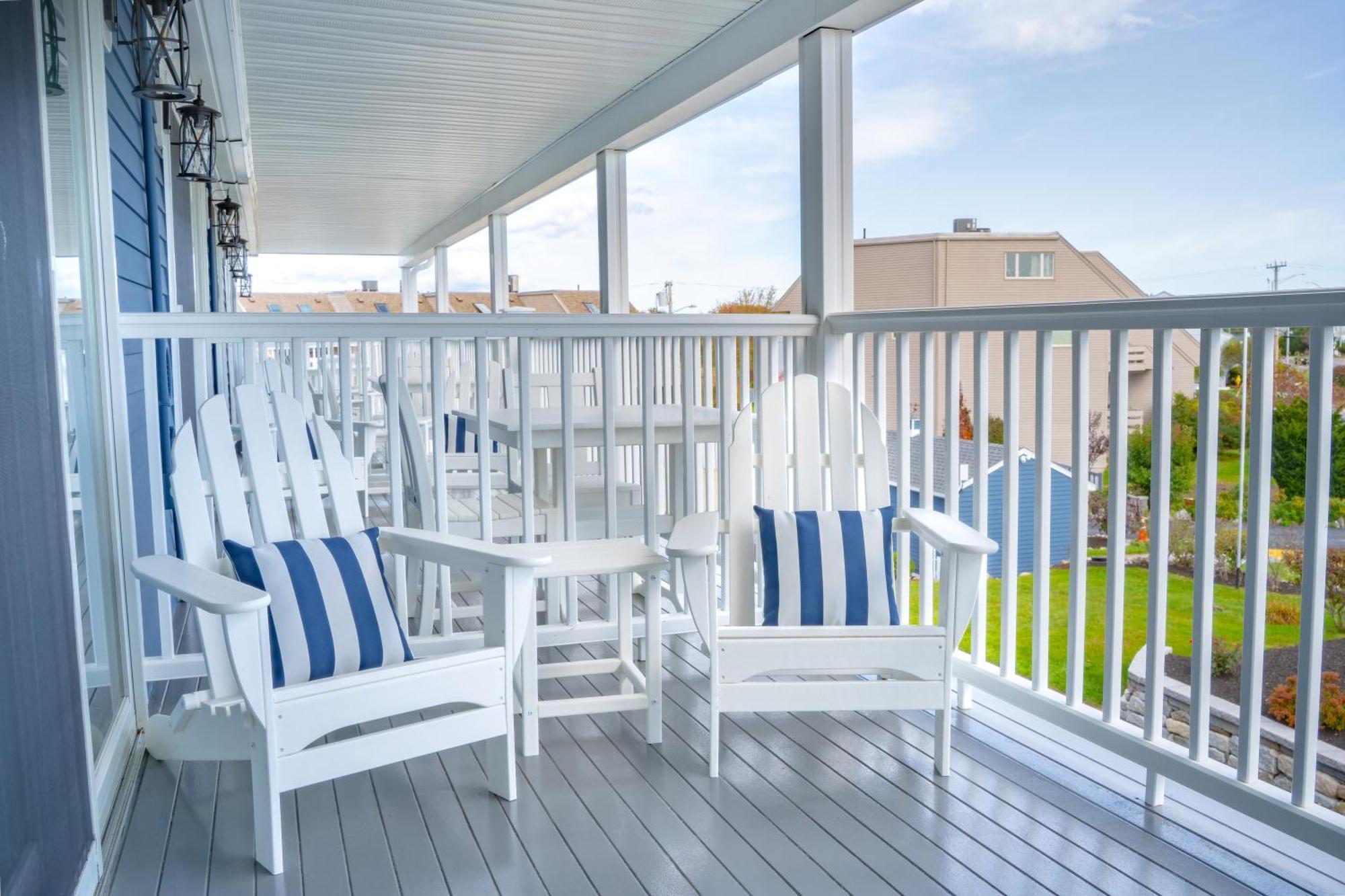 935 Ocean, A Beachside Inn Hampton Exteriör bild